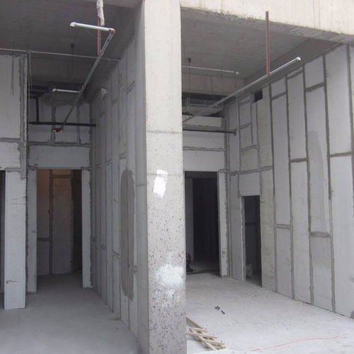 專業(yè)選擇，品質(zhì)之選 探秘聊城華晟建材NALC內(nèi)墻板的生產(chǎn)與優(yōu)勢(shì)